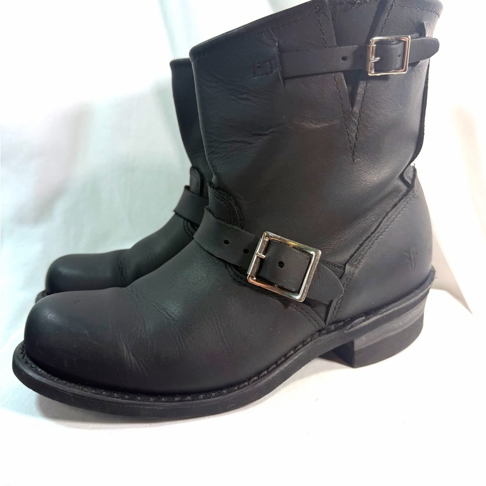 Women's 8.5 M FRYE 701 Leather Engineer Short Boots Black Moto Biker Buckle - Picture 7 of 13